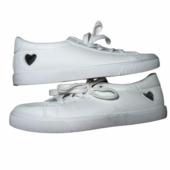 SHEIN Shoes - SHEIN Lace-up Front Skate Shoes Size 40/10